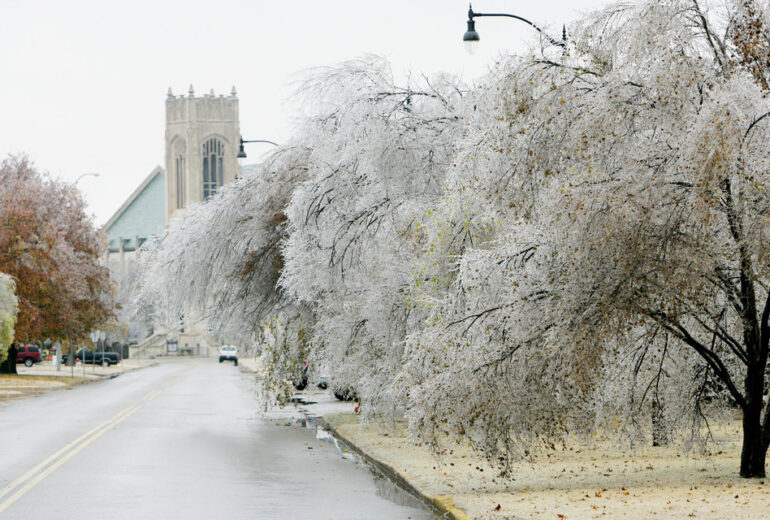 photo of 2007 ice storm OU